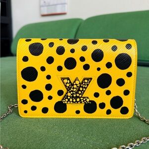 Louis Vuitton X Yayoi Kusama Twist Belt Chain Wallet